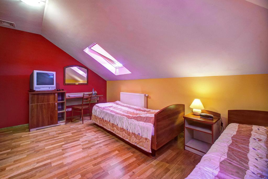 Xavito Bed & Breakfast Sanok Oda fotoğraf