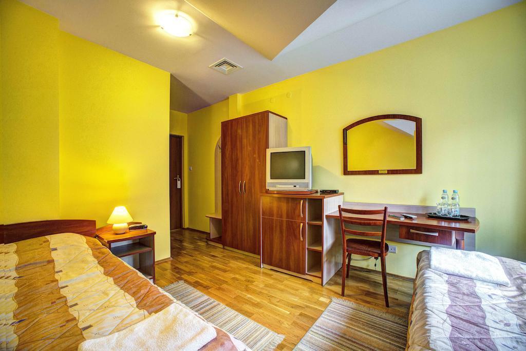 Xavito Bed & Breakfast Sanok Oda fotoğraf